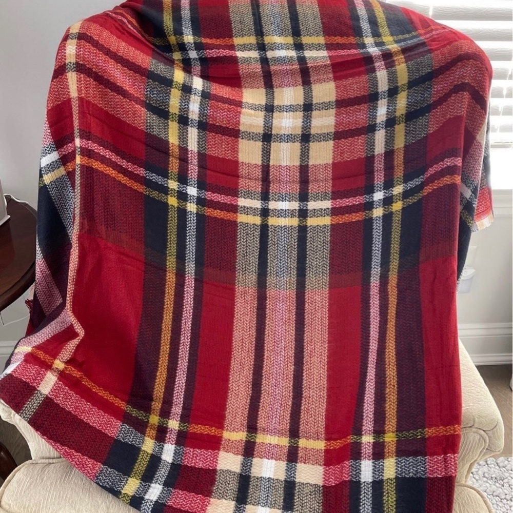 Willow Collective Shawl Scarf 20x20 NWT